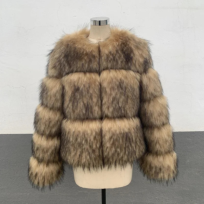 Women Fashion Faux Raccoon Fur Coat Luxury Short Furry Fur Top Jacket Women Winter Plush Fluffy Jacket Thick Fur Coats for Women